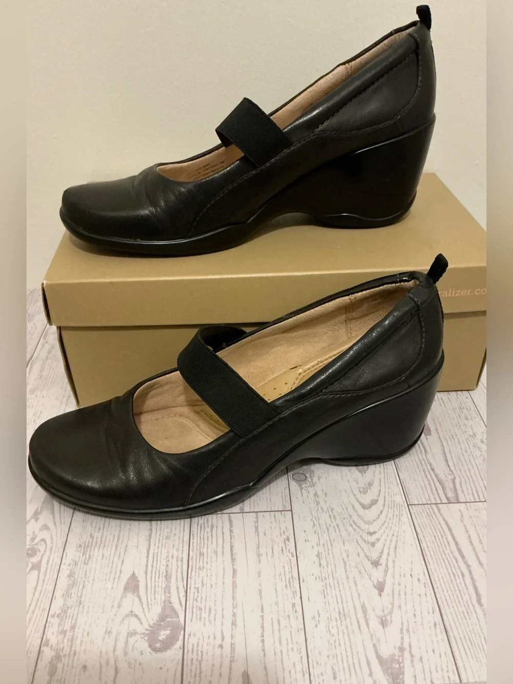 Women’s Black Leather Wedge Mary Jane Comfort Shoes